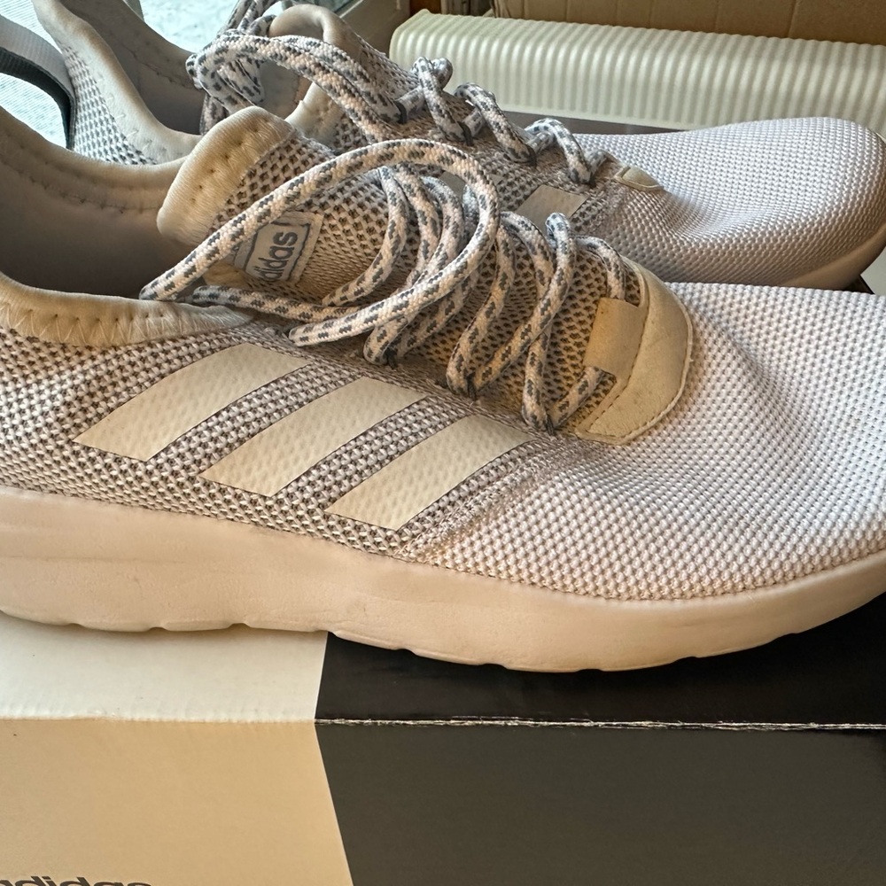 Adidas Little Racer RBN NEW Women's White Sneakers  11 NEW - Picture 2 of 10